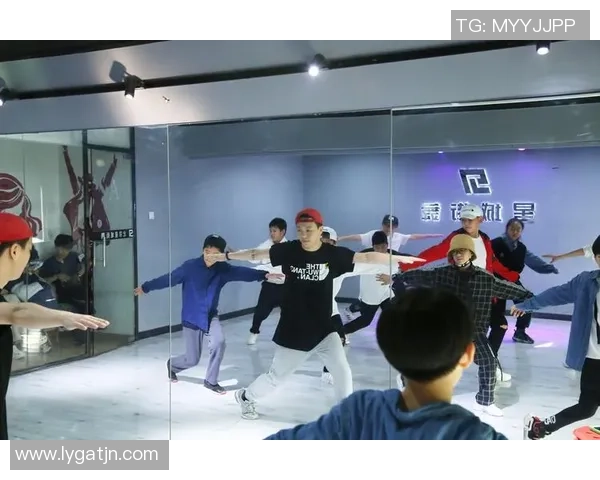 重庆街舞队勇夺耐力赛冠军最新街舞耐力TOP10榜单揭晓