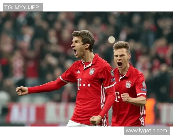 中超经典对决尤文图斯逆转拜仁引发全场狂欢精彩瞬间回顾