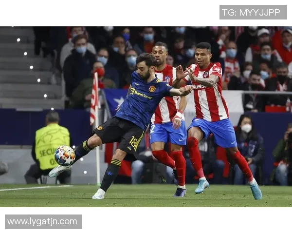 中超联赛曼联与马竞激战成平局数据分析揭示比赛精彩瞬间