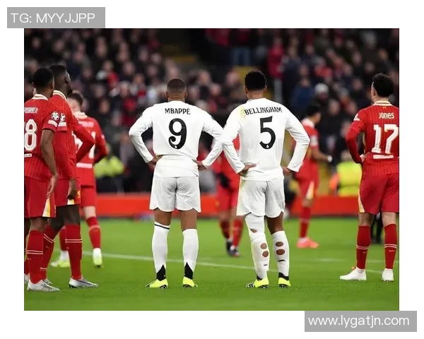 西甲精彩对决那不勒斯与利物浦激战成平补时进球引爆全场热情