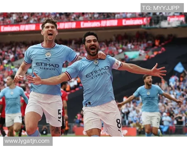 英超经典对决巴萨逆转曼联全场沸腾精彩集锦回顾 英超经典对决巴萨逆转曼联全场沸腾精彩集锦回顾